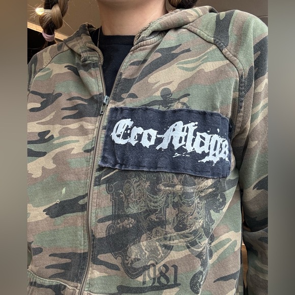 Jacket - Picture 8 of 15